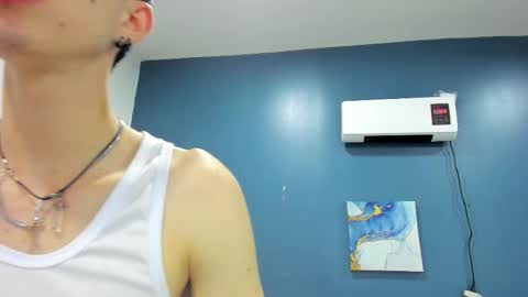 Snapshot of jheampiero chatting on 12/20/25, 01:51 Jheampiero online show from 12/20/25, 01:51