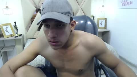 Snapshot of jheidertwink chatting on 12/10/24, 07:26 Jheider R. online show from 12/10/24, 07:26