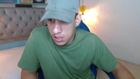 Snapshot of jheidertwink chatting on 12/11/24, 04:07 Jheider R. online show from 12/11/24, 04:07