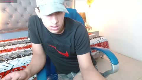 Snapshot of jheidertwink chatting on 12/16/24, 12:26 Jheider R. online show from 12/16/24, 12:26