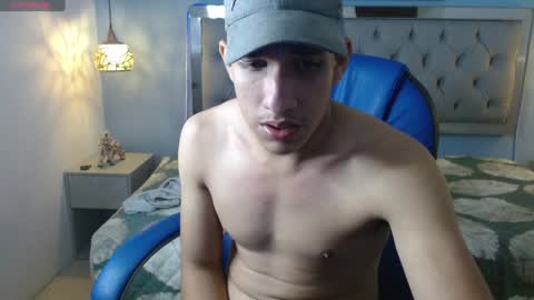 Snapshot of jheidertwink chatting on 12/30/24, 09:48 Jheider R. online show from 12/30/24, 09:48