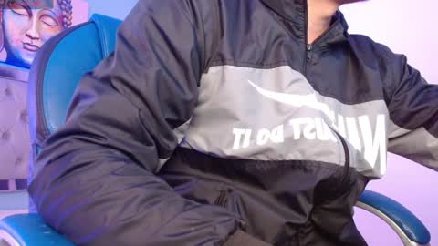 Snapshot of jheidertwink chatting on 01/21/25, 03:59 Jheider R. online show from 01/21/25, 03:59