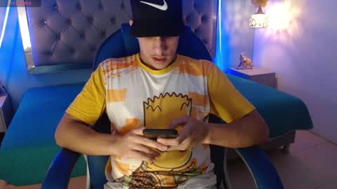 Snapshot of jheidertwink chatting on 02/02/25, 03:43 Jheider R. online show from 02/02/25, 03:43