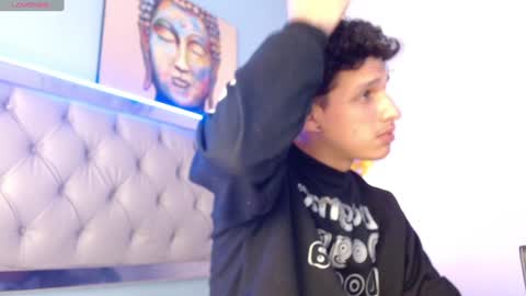 Snapshot of jheidertwink chatting on 02/08/25, 07:15 Jheider R. online show from 02/08/25, 07:15