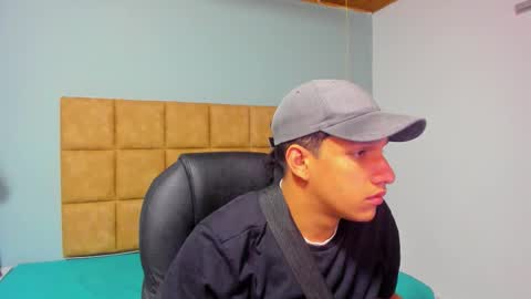 Snapshot of jheidertwink chatting on 09/14/25, 12:26 Jheider R. online show from 09/14/25, 12:26