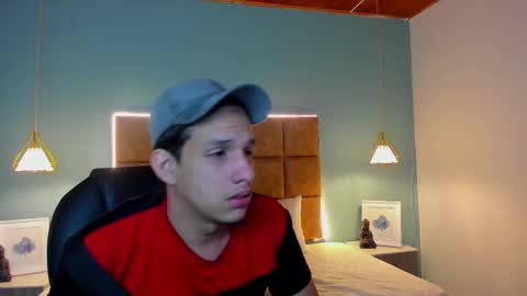 Snapshot of jheidertwink chatting on 09/27/25, 12:32 Jheider R. online show from 09/27/25, 12:32