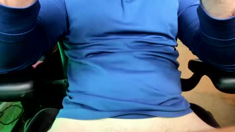 Snapshot of jhernandez13 chatting on 01/05/25, 01:13 jhernandez13 online show from 01/05/25, 01:13