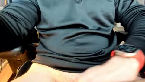 Snapshot of jhernandez13 chatting on 02/20/26, 11:05 jhernandez13 online show from 02/20/26, 11:05