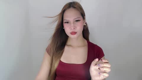 Snapshot of jhessi_kissie chatting on 02/09/26, 01:04 Tattiana online show from 02/09/26, 01:04