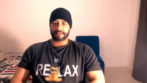 En moreno online show from 11/20/25, 11:15