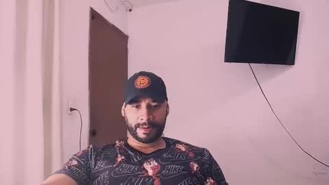 En moreno online show from 01/14/26, 06:08