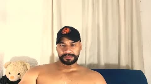 En moreno online show from 02/10/26, 08:35