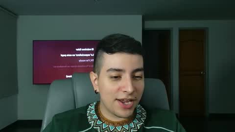 Snapshot of jhoan_saenz chatting on 10/25/25, 11:54 Jhoan Saenz online show from 10/25/25, 11:54