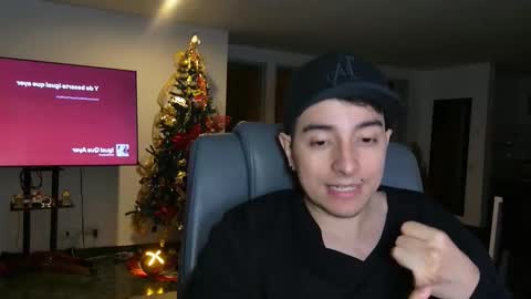 Snapshot of jhoan_saenz chatting on 11/29/25, 02:25 Jhoan Saenz online show from 11/29/25, 02:25