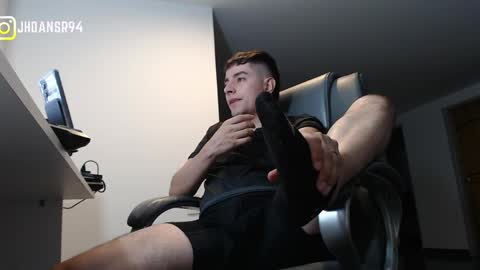 Snapshot of jhoan_saenz chatting on 04/07/26, 01:50 Jhoan Saenz online show from 04/07/26, 01:50