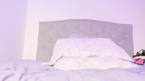 jhoanatrans22 online show from 12/10/24, 02:27