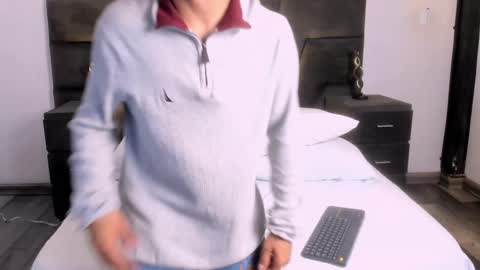 jhoanleandro online show from 03/03/25, 04:03