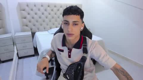 jhoanleandro online show from 01/10/26, 04:25