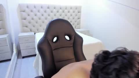 jhoanleandro online show from 01/17/26, 04:28