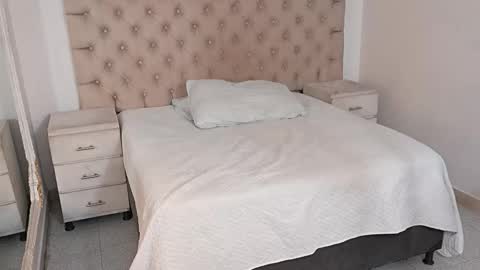 jhoanleandro online show from 02/15/26, 07:51