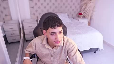 jhoanleandro online show from 03/15/26, 04:18