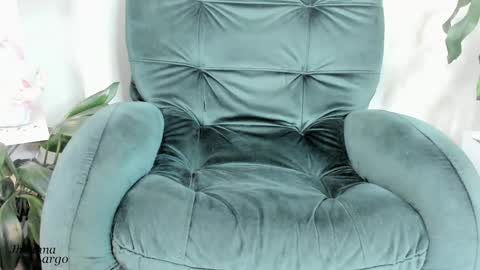 Snapshot of jhoanna_largo chatting on 02/05/25, 10:55  Jhoanna Largo  online show from 02/05/25, 10:55