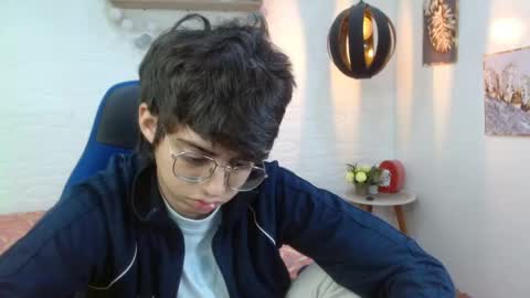 Jhoel online show from 11/29/25, 01:47