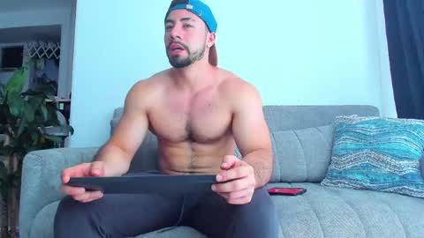 Snapshot of jhojansthetics chatting on 04/02/26, 09:01 Jhojan Strong online show from 04/02/26, 09:01