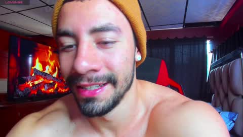 Jhojan Strong  online show from 01/11/25, 07:27