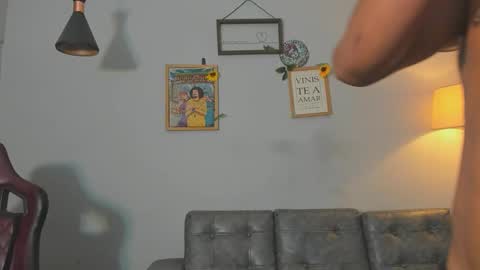 Snapshot of jhon_cooper18 chatting on 02/16/26, 03:35 jhost online show from 02/16/26, 03:35