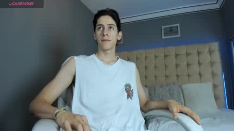 Jhon online show from 09/23/25, 08:23