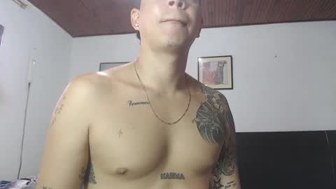 jhon tommy online show from 01/04/25, 02:35