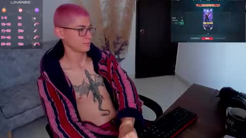 Snapshot of jhonleving chatting on 02/08/26, 11:57 Jack online show from 02/08/26, 11:57