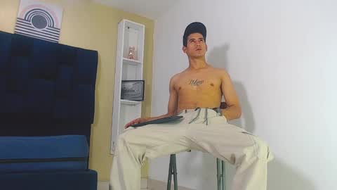 Jhon online show from 01/12/25, 07:53