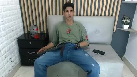 Jhon online show from 01/23/25, 02:33