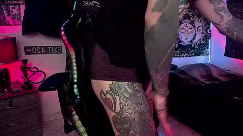 jhonny_ackerman online show from 12/14/24, 06:02