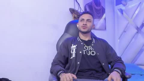 jhonny online show from 12/13/24, 01:59