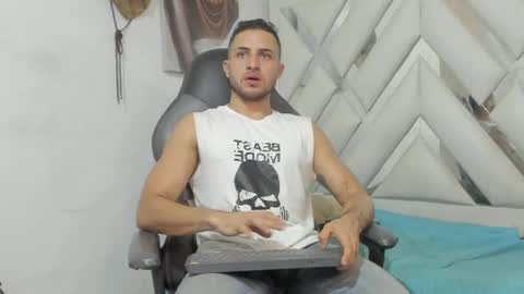 jhonny online show from 12/16/24, 10:50