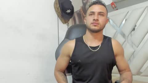 jhonny online show from 02/02/25, 03:43