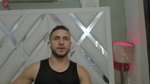 jhonny online show from 02/05/25, 03:45