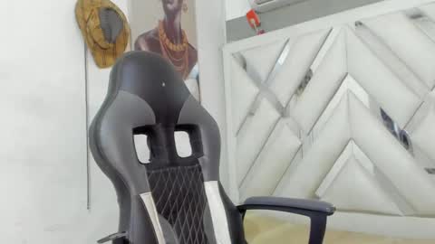 jhonny online show from 02/07/25, 07:07