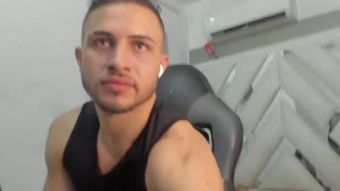 jhonny online show from 02/12/25, 03:40