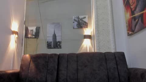 jhonny online show from 02/20/25, 03:45