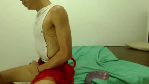 jhonny_k online show from 03/12/26, 02:07