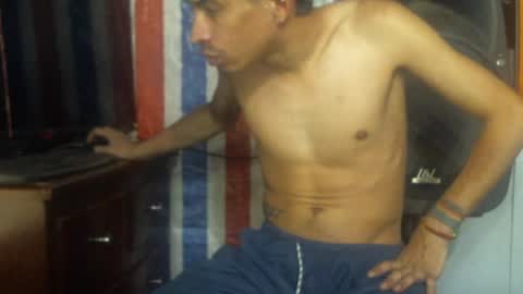jhonny_k online show from 07/07/26, 08:35
