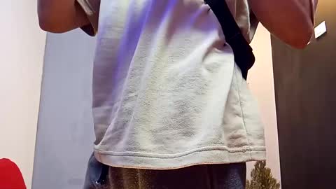 Snapshot of jhonny_thes28 chatting on 10/09/25, 01:36 jhonny_thes28 online show from 10/09/25, 01:36