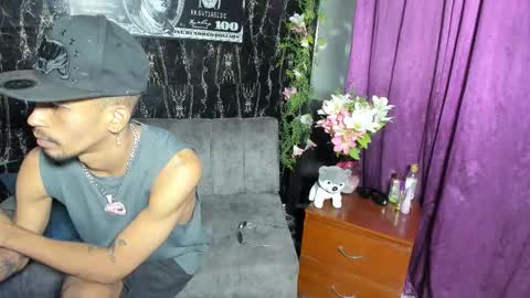 jhonson821 online show from 11/17/25, 09:59