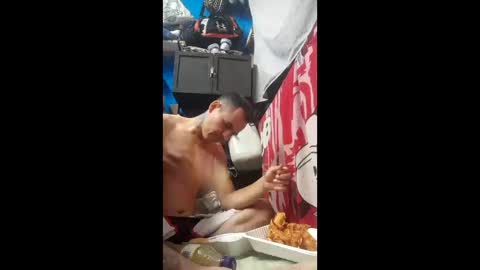 Snapshot of jhonteilorleonramirez277 chatting on 04/19/26, 11:18 jhonteilorleonramirez277 online show from 04/19/26, 11:18