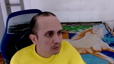 jhontorres018 online show from 11/01/25, 03:30