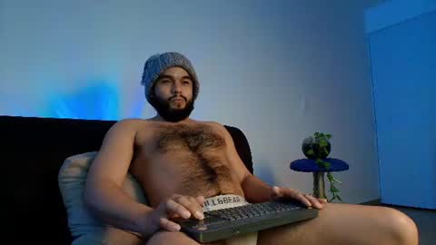Snapshot of jhony_dick_ chatting on 06/27/26, 05:23 Jhony online show from 06/27/26, 05:23